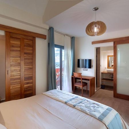 Hotel La Madrague Дакар Екстер'єр фото