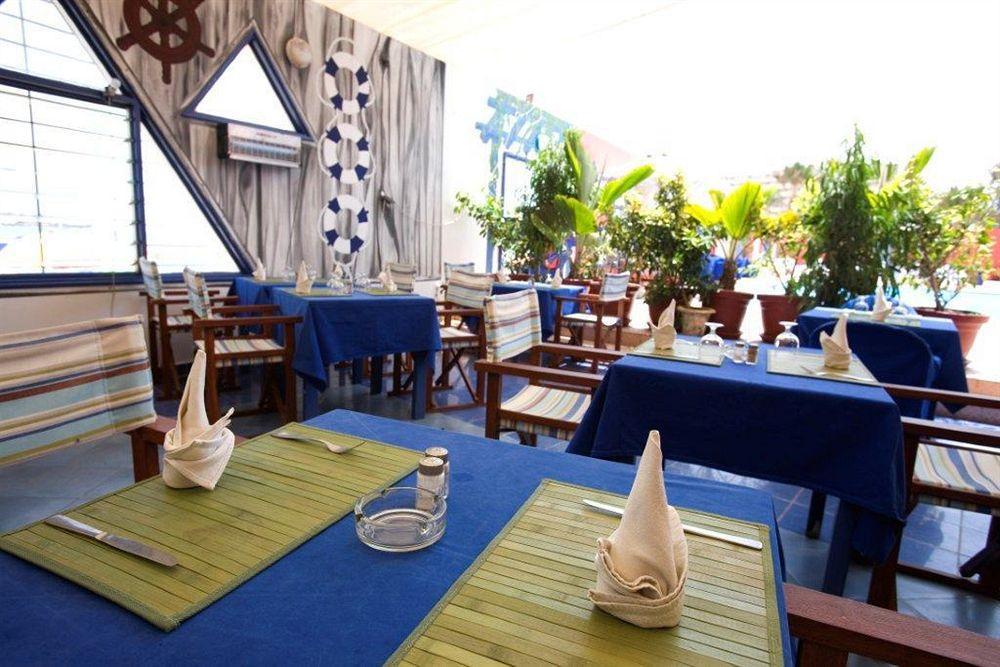 Hotel La Madrague Дакар Екстер'єр фото