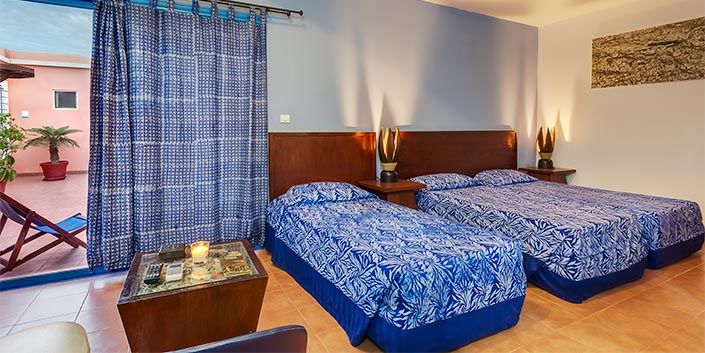 Hotel La Madrague Дакар Екстер'єр фото